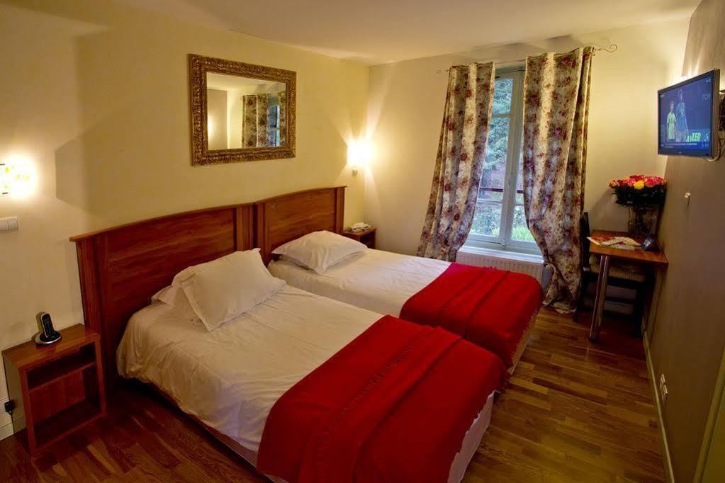 Hostellerie Du Lys Lamorlaye Eksteriør billede